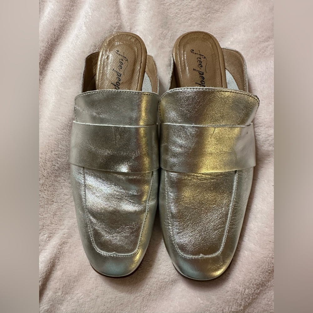 Free People At Ease Leather Silver Metallic Mule Size 40 US 9-9.5 Shoes Spain